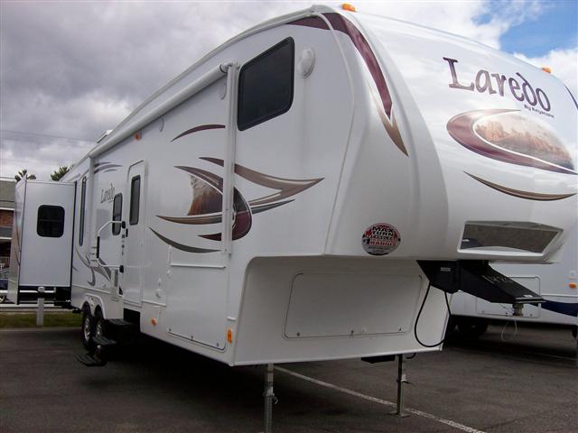 2010 Keystone Laredo